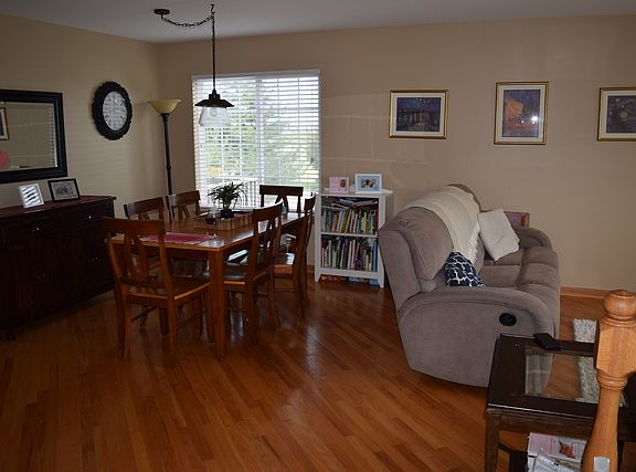 4th image of 24640 W George Washington Dr