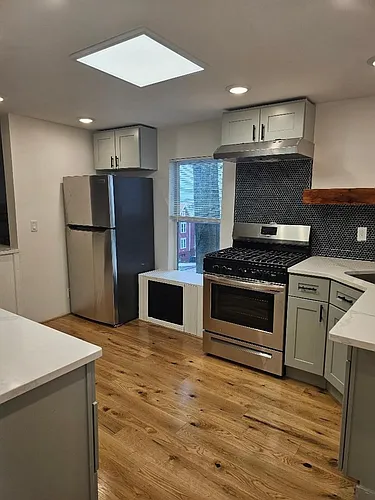 328 Maple St #2 Photo 1