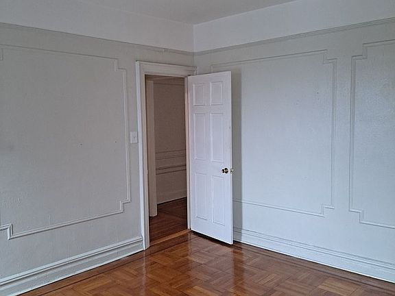 5th image of 289 Empire Blvd APT 6H