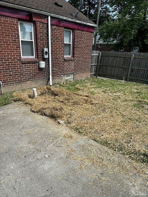 8501 Roselawn St, photo 19