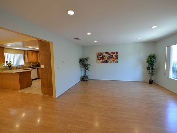 4th image of 304 N Alhambra Ave APT A