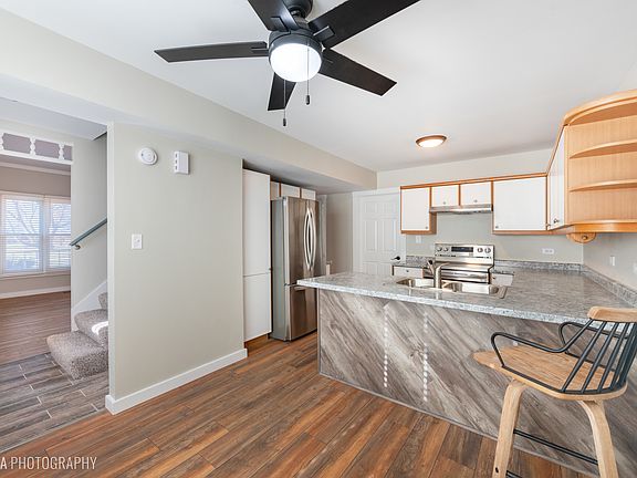 5th image of 1251 Thomas Dr