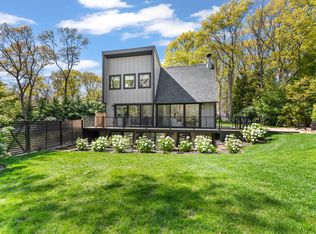 29 Roses Grove Rd, Southampton, NY 11968