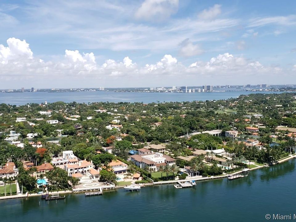 1st image of 4779 Collins Ave APT 2806