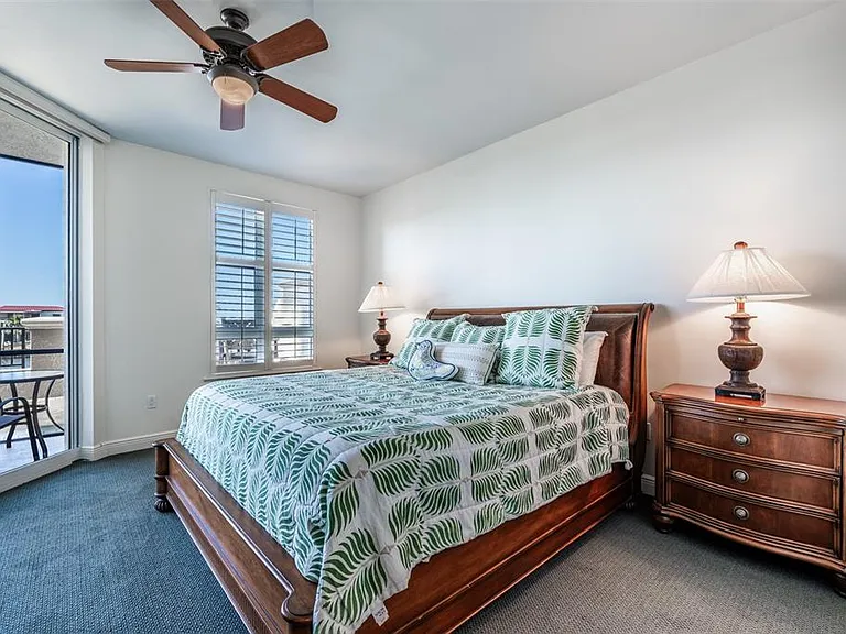 3313 Sunset Key Cir #104 — Photo 29