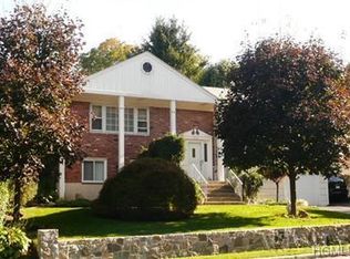 568 Manville Rd, Pleasantville, NY 10570