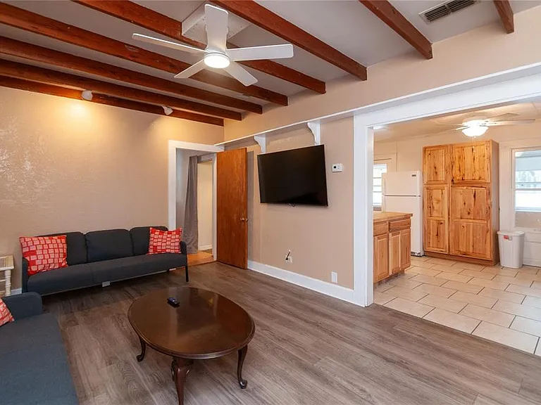 1235 Bass Blvd — Photo 2