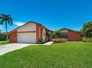 312 Nason Ln, Naples, FL 34112
