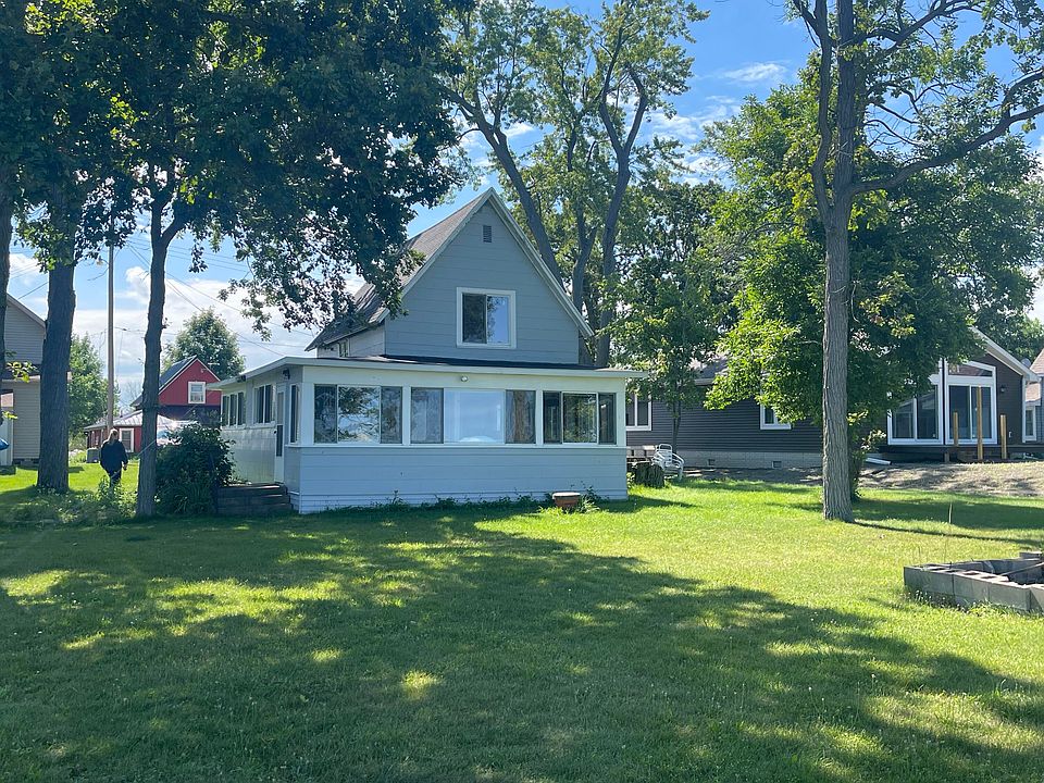 1st image of 6565 Mertz St