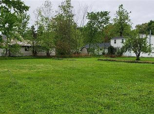 6892 Hamilton Dr, Derby, NY
