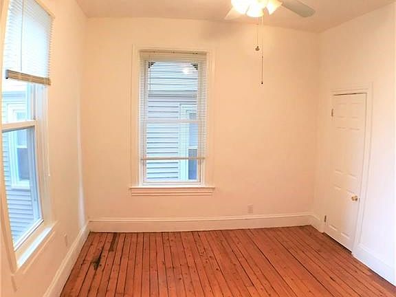4th image of 130 Cypress St Unit 3R