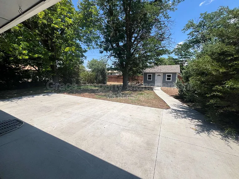 830 S 7th Ave — Photo 19