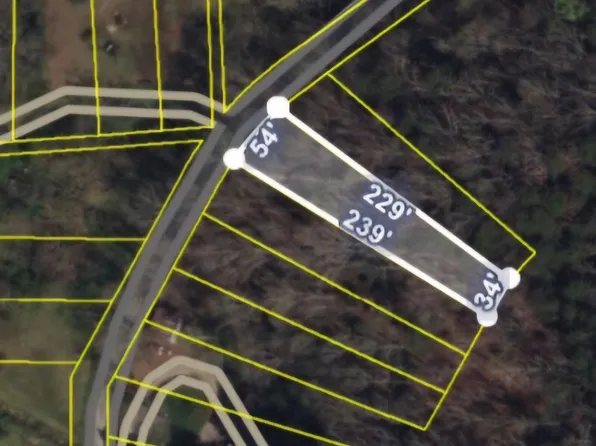 6030 Cherokee Indian Cir, Tallassee, TN 37878