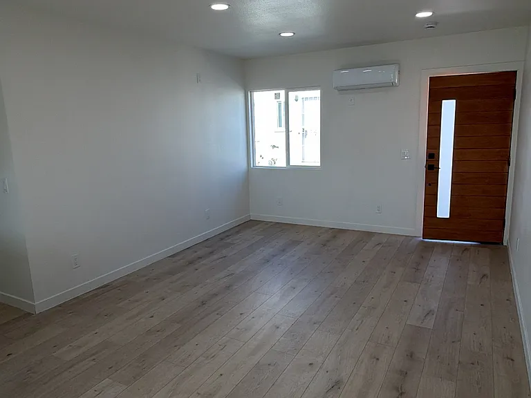 4104 Morada Ave — Photo 2