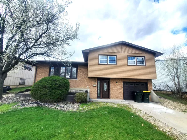 19812 Monterey Ave, Lynwood, IL 60411