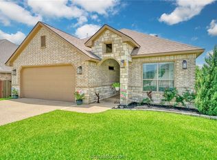 3516 Foxcroft Path, Bryan, TX 77808