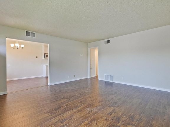 3rd image of 2812 Regnart Way