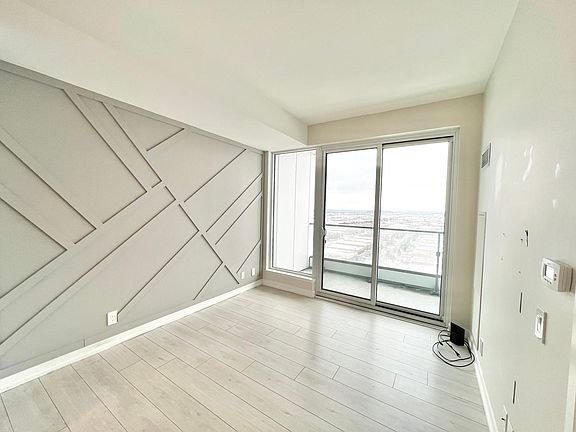 2nd image of 898 Portage Pkwy #2111