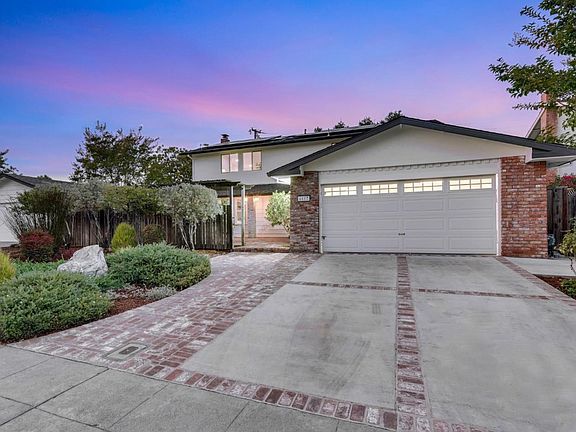 5th image of 1017 Sumac Dr