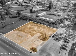 273 W Cypress St, Ludowici, GA 31316