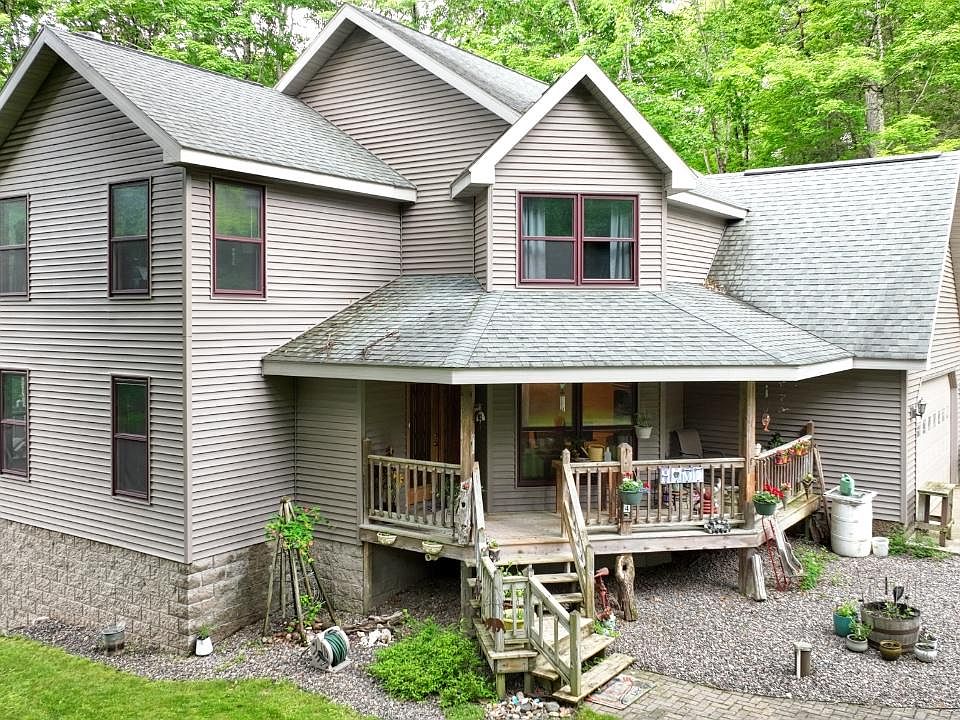 1st image of 8174 Maplewood Dr