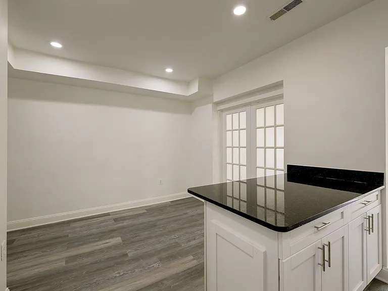 514 Missouri Ave NW — Photo 14