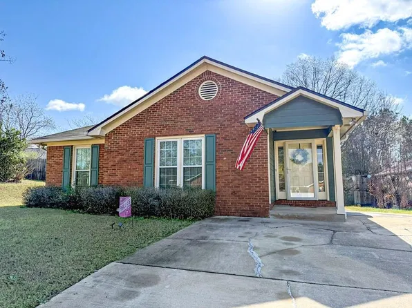 7483 Cardinal Landing Ct, Columbus, GA 31909