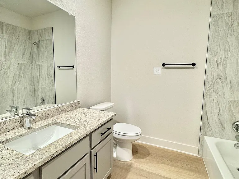 105 Zayd Ct #A — Photo 14