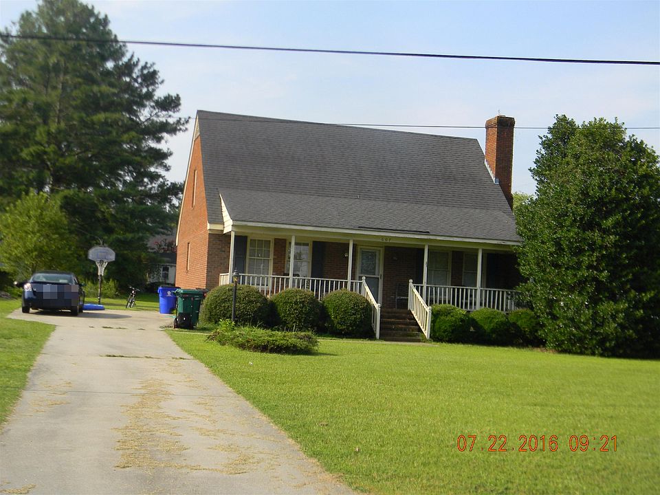 1st image of 607 Birchwood Dr