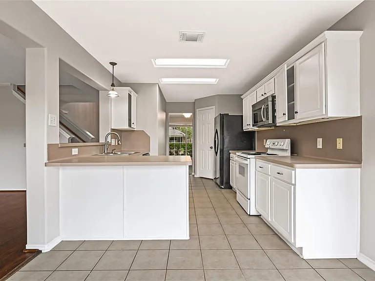 3115 Glenthorpe Ln — Photo 14