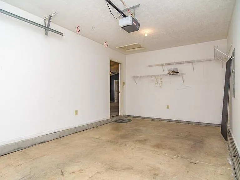 200 Strawberry Fields Rd — Photo 26