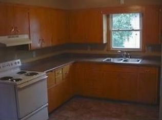 476 Prospect St NE, Hutchinson, MN 55350