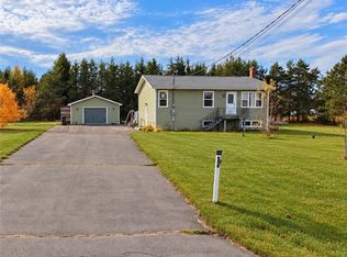 37 Paul St, Beaubassin East, NB E4P 7Y4