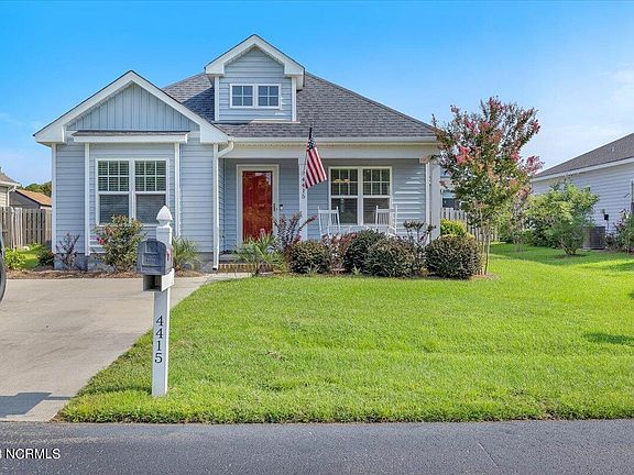 2nd image of 4415 Dutch Elm Drive SE