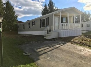 402 Hammersmith Dr, Indiana, PA 15701