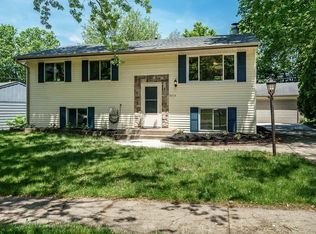 3212 18th St, Rockford, IL 61109