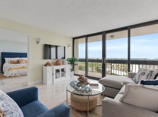 2400 Presidential Way APT 1102, West Palm Beach, FL 33401