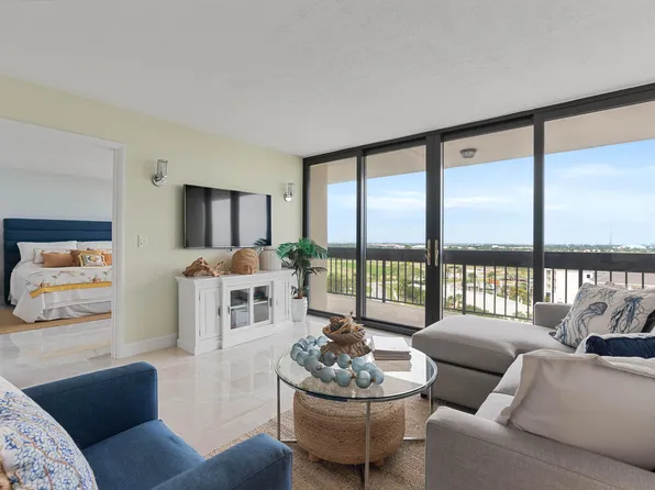 2400 Presidential Way #1102, West Palm Beach, FL 33401