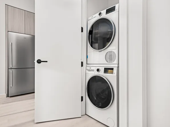 138 Bruckner Boulevard image 9 of 47