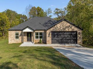 10 Olmsted Ln, Bella Vista, AR 72715