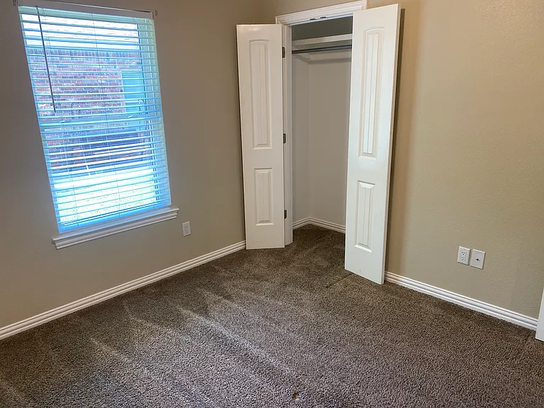 306 S Preston Rd #4 — Photo 12