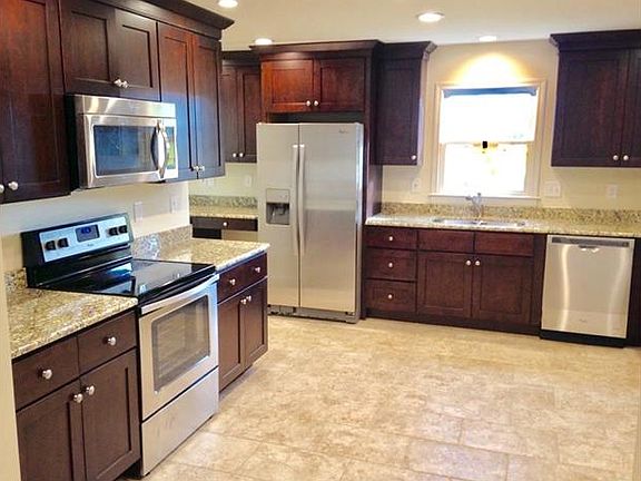 3rd image of 109 Nesting Quail Ln #19