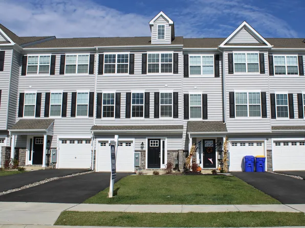 1439 Carrick Ct, Middletown, DE 19709