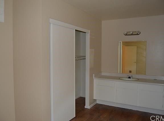 5th image of 268 Eastwood Pl
