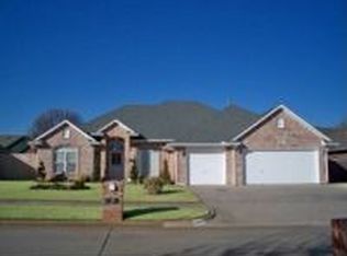 10601 Whitechapel St, Oklahoma City, OK 73162