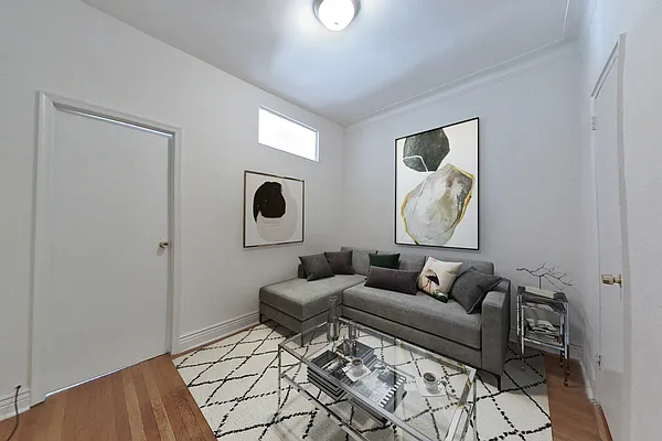 Rented by Platinum Properties | media 10