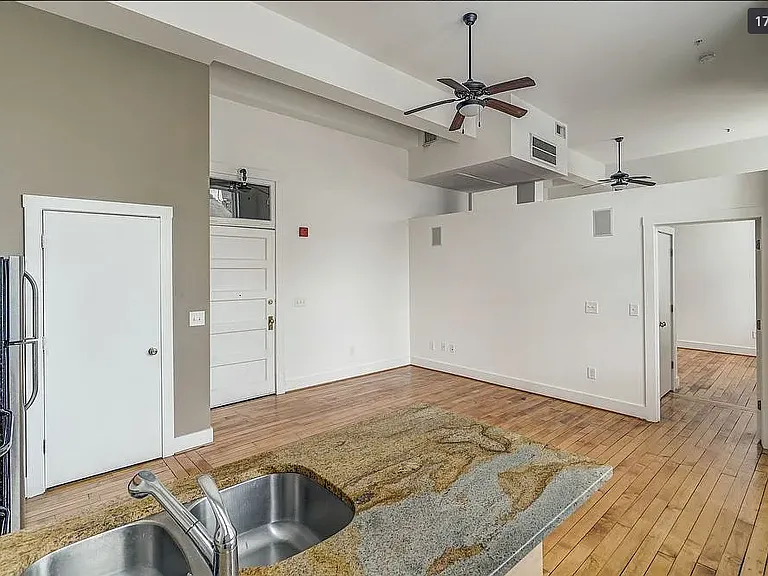 141 E Wythe St #G — Photo 11
