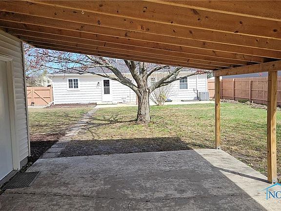 5th image of 2740 Mechanic St