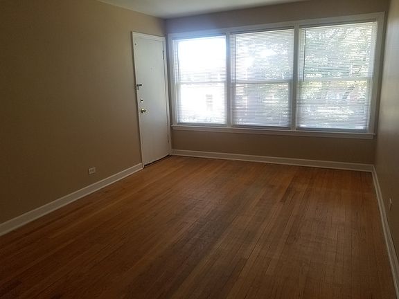 2nd image of 4918 Hull St #2WE