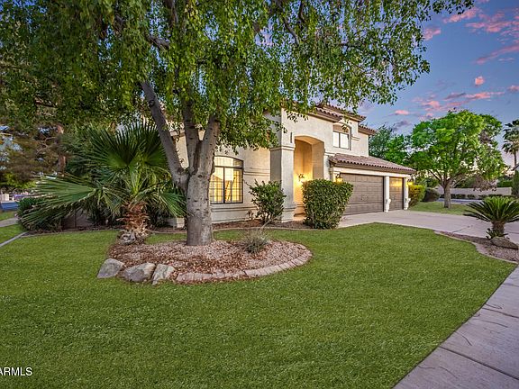 2nd image of 3201 S HORIZON Place